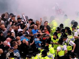 Far-right Protests Scare UK Muslims